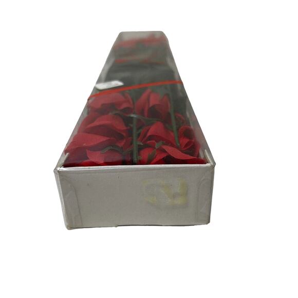 1 Dozen Red Silk Roses – American Beauty Fake Flowers for Decor or Craft Use NEW - Picture 5 of 8